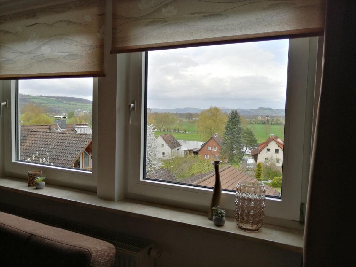 Flat In Polle Near The Forest ภายนอก รูปภาพ